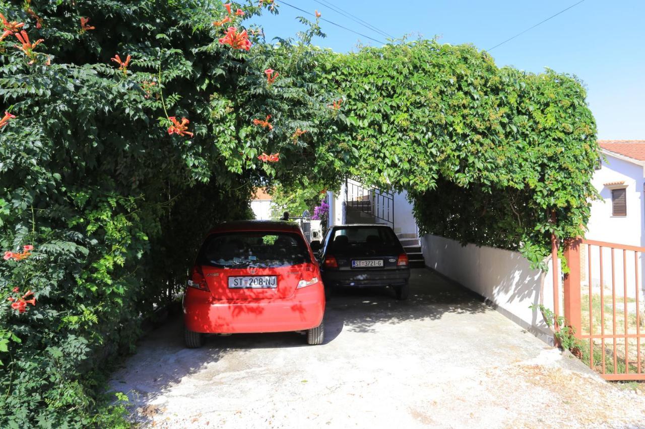 Apartments By The Sea Okrug Gornji, Ciovo - 1069 Trogir Ngoại thất bức ảnh
