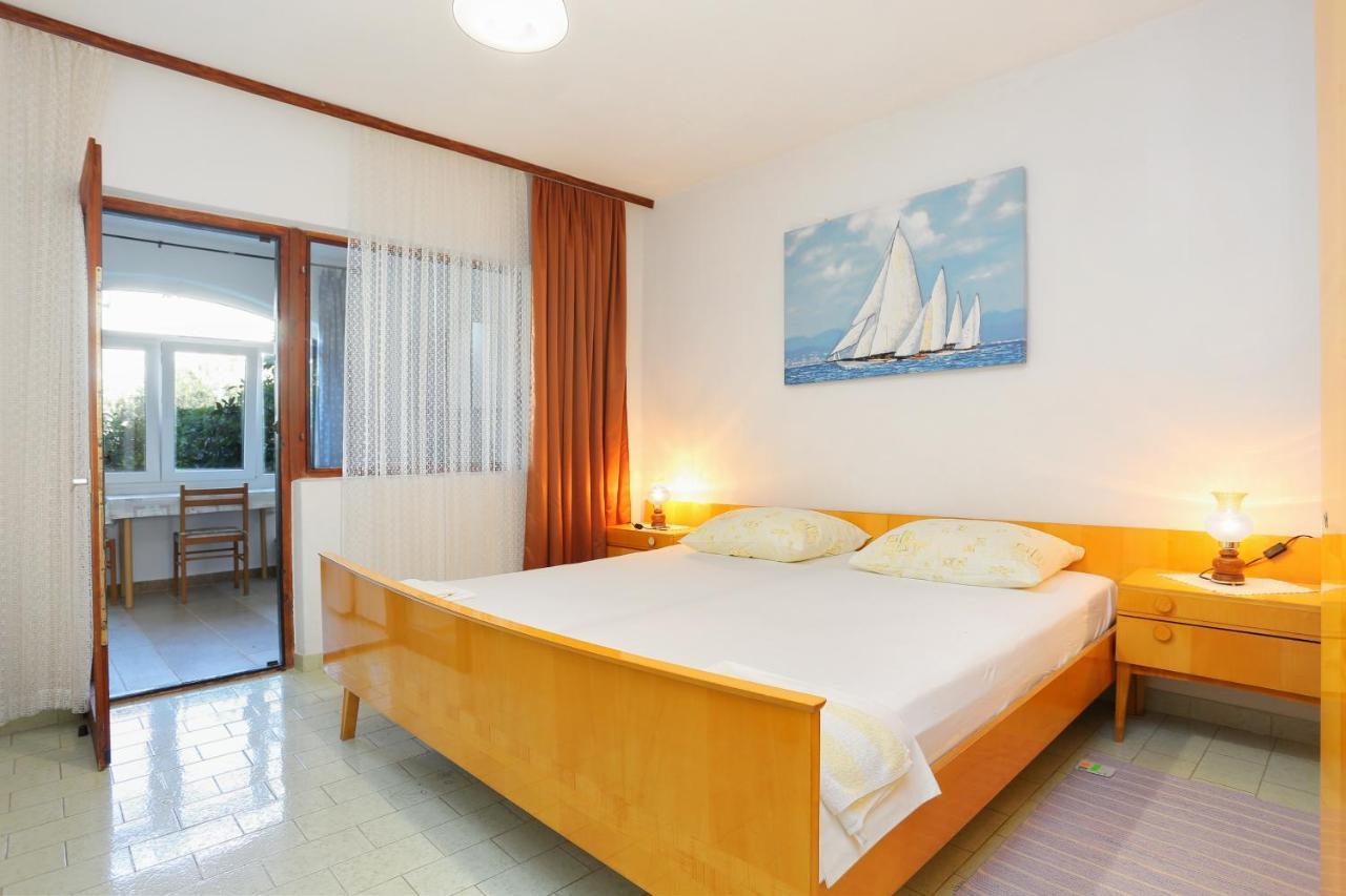 Apartments By The Sea Okrug Gornji, Ciovo - 1069 Trogir Ngoại thất bức ảnh