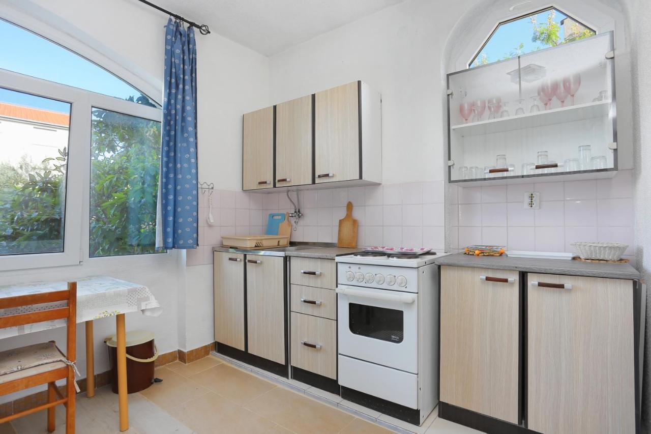 Apartments By The Sea Okrug Gornji, Ciovo - 1069 Trogir Ngoại thất bức ảnh